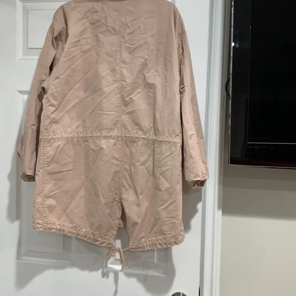 Pink Jacket - Picture 4 of 6